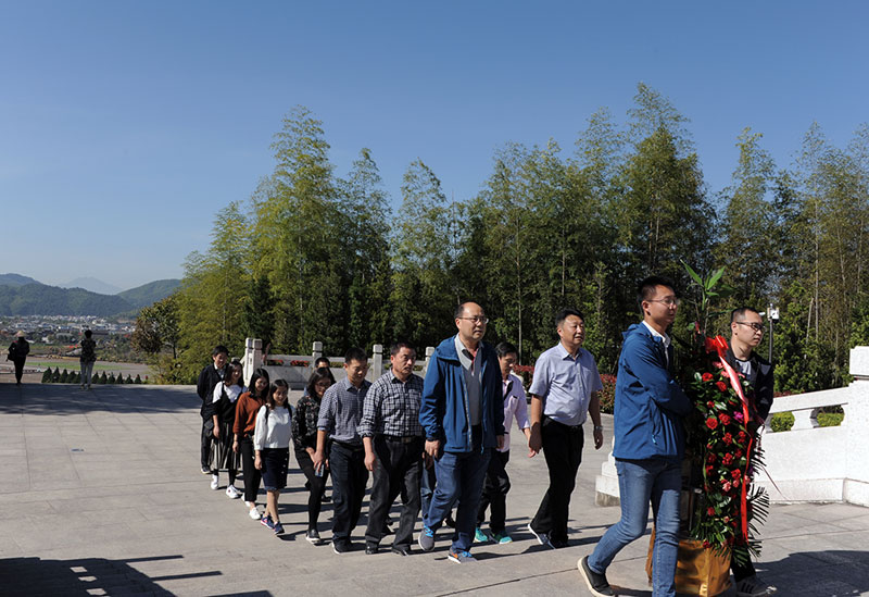 土耳其VS葡萄牙（中国）有限公司党支部组织党员干部赴古田参观学习